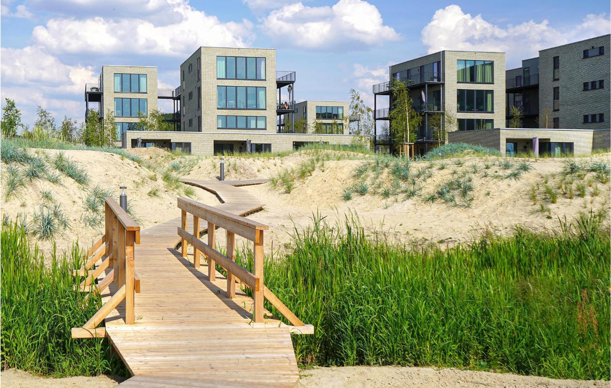 Gorgeous Apartment In Lembruch-Duemmer See Buitenkant foto